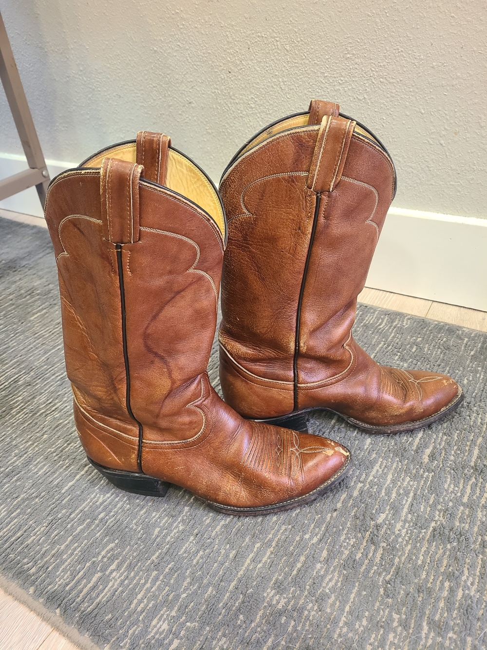 VTG Tony Llama Leather Western Cowboy Boots